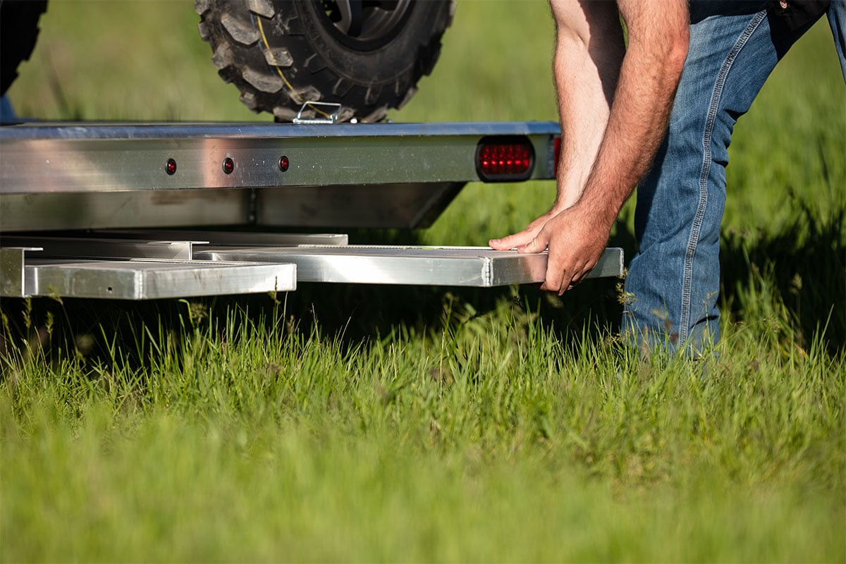 Stowable Ramp Open Trailer Ramps - Which is Best for Your Cargo?
