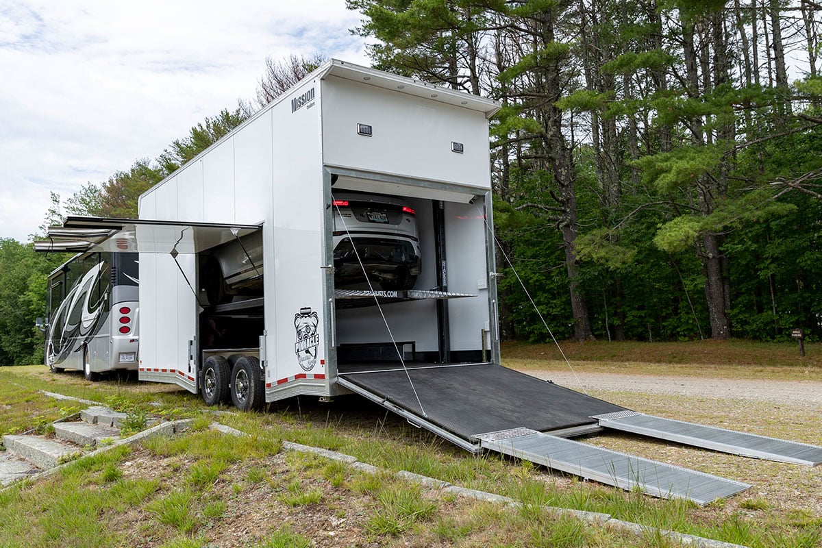 ALCOM stacker car hauler with quad ply flooring